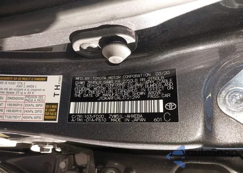 2020 Toyota Prius Le z USA, uszkodzony, nr VIN JTDKARFUXL3121299